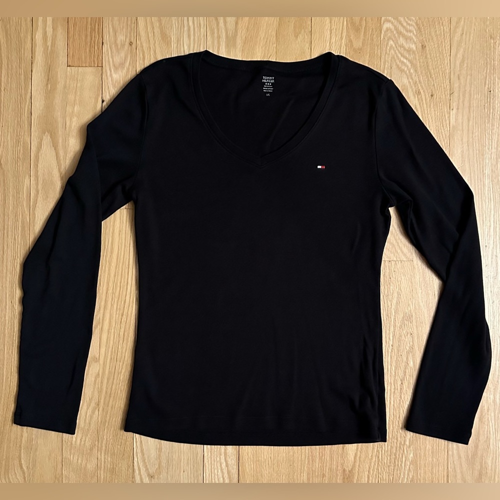 Tommy Hilfiger Black V-Neck Long-Sleeved Top, Size L